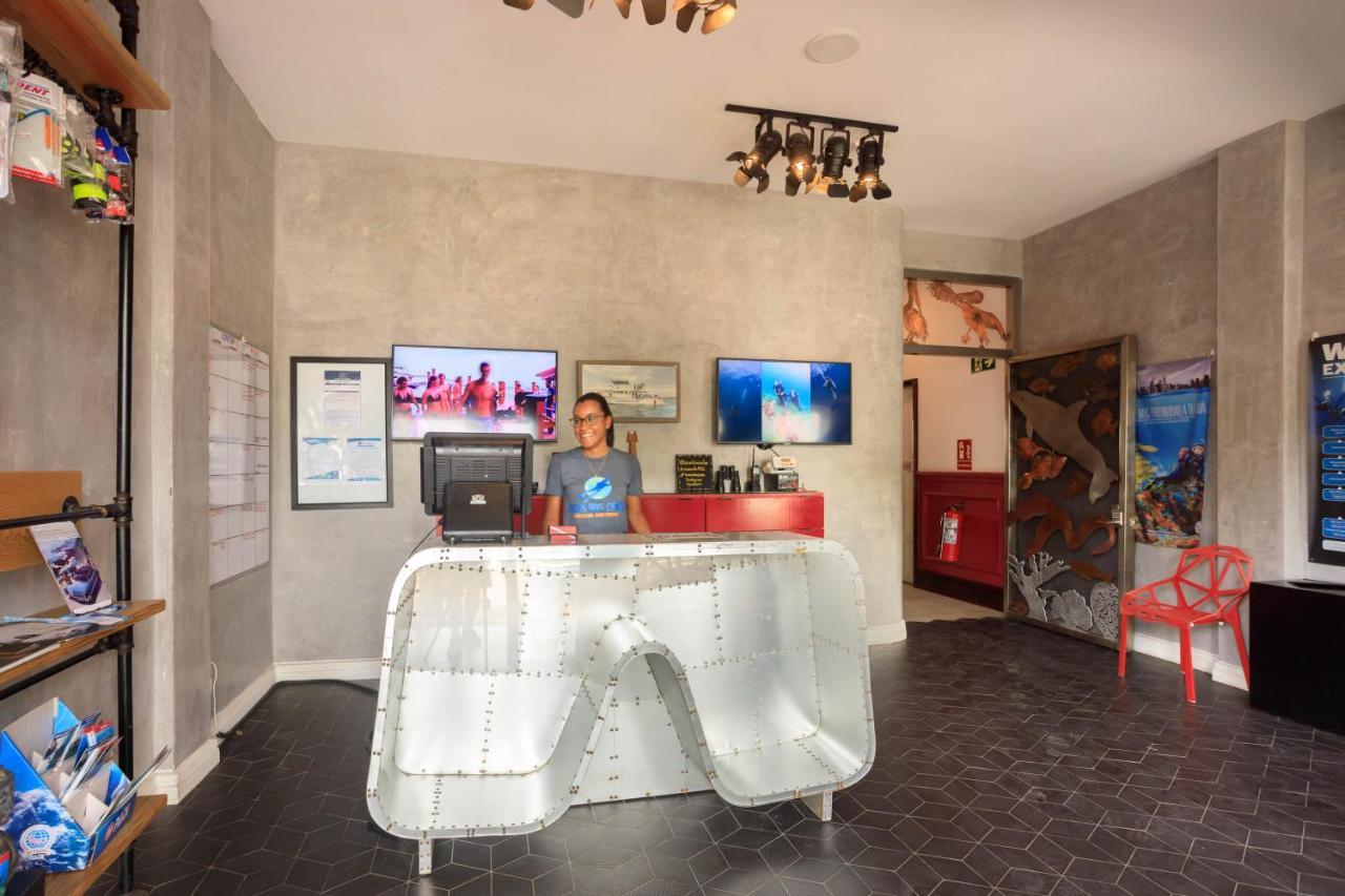 Divers Paradise Boutique Hotel Бокас-дель-Торо Экстерьер фото